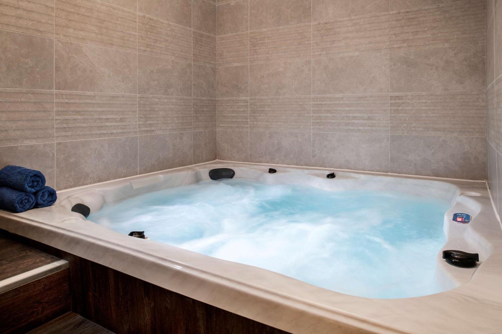 Hilton Garden Inn Riyadh Financial District エクステリア 写真